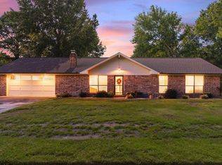 9 Pebble Brook Dr, Conway, AR 72034