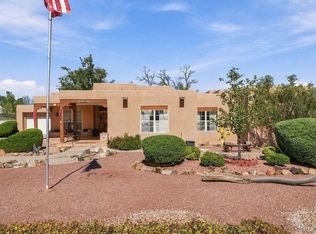 217 La Cienega Ln NW, Albuquerque, NM 87107