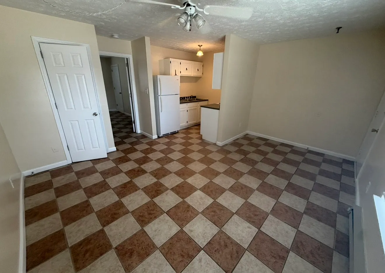 1 bed, 475 sqft, $950 — Photo 1