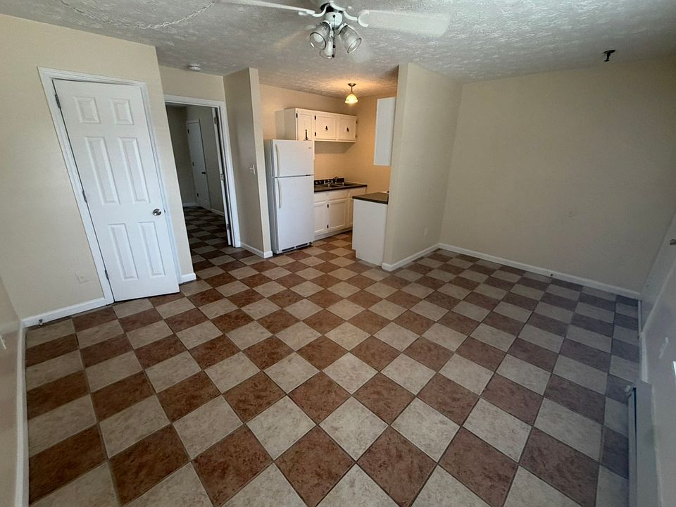 1st image of 183 Transcript Ave #5