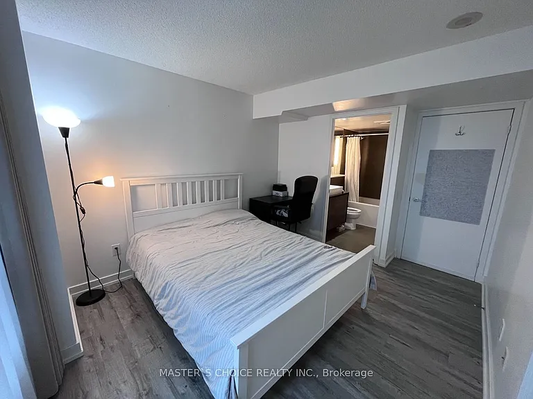 121 McMahon Dr #1717 — Photo 14