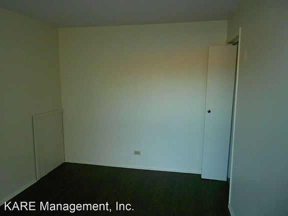 5th image of 622 N Milwaukee Ave #6829738
