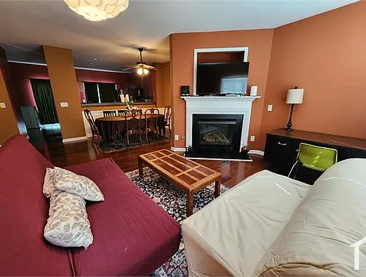 4 bed, 1541 sqft, $3,600 — Photo 3