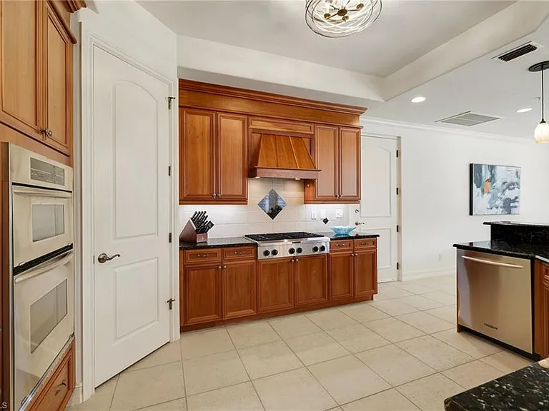 10821 Vivaldi Ct #1901 — Photo 10