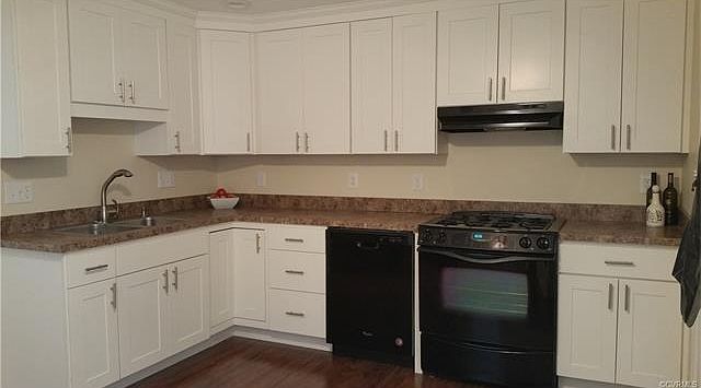 2nd image of 9 E 37th St