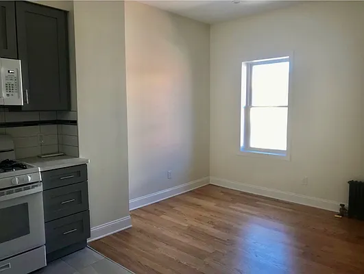 Rented by Corcoran | media 15