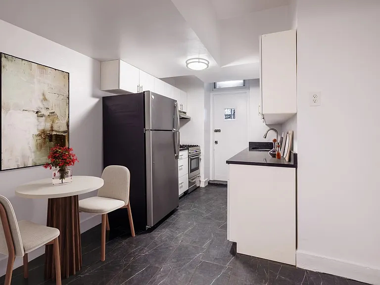244 W 72nd St #BM2 — Photo 3