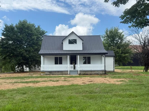 1777 Old Frankfort Rd, Lawrenceburg, KY 40342