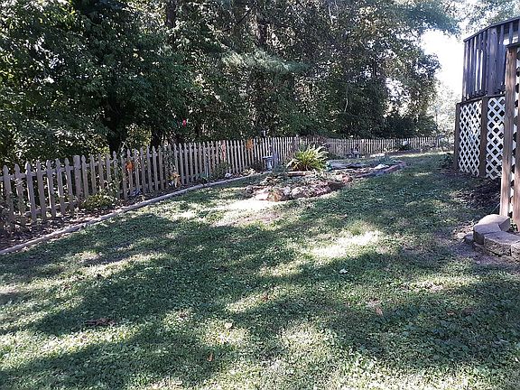3rd image of 701 Brady Mill Rd