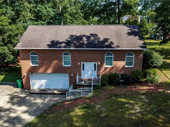 4135 Hopewell Ave, Butler, PA 16001