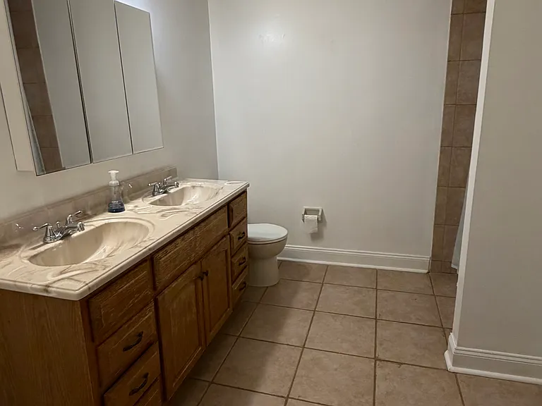 3 Colchester Pl — Photo 9