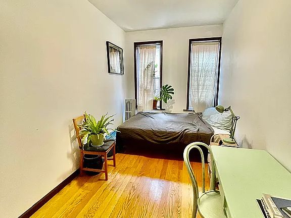 2nd image of 593 Flatbush Ave #1