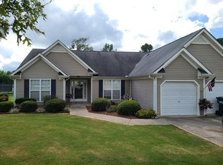 238 Hampton Oaks Cir, Villa Rica, GA 30180
