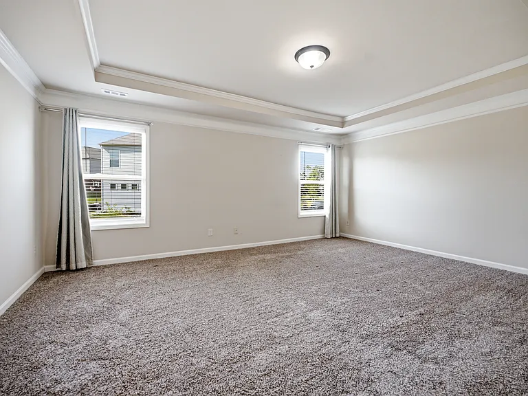 4309 Mantova Dr — Photo 13