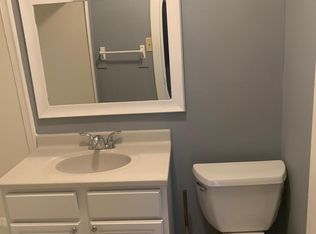 126 Old Liverpool Rd APT 5, Liverpool, NY 13088