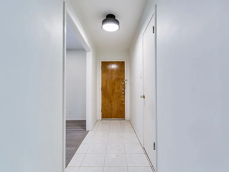 2708 Canyon Creek Dr — Photo 7