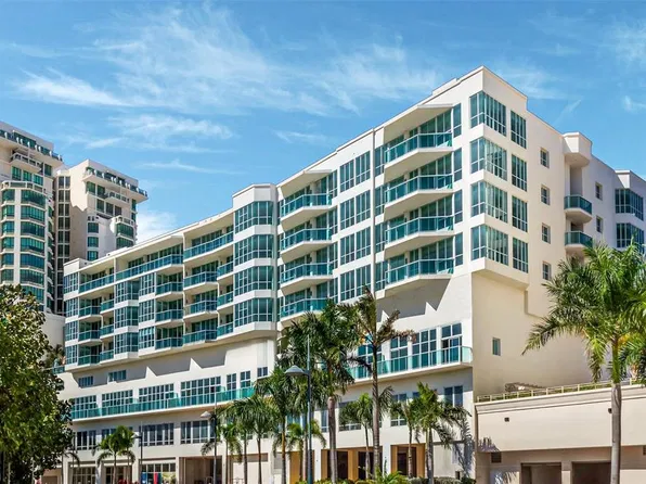 25 Avenue Munoz Rivera Cond Bahia Plz, San Juan, PR 00901