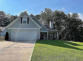 2910 Pilgrim Point Rd, Cumming, GA 30041