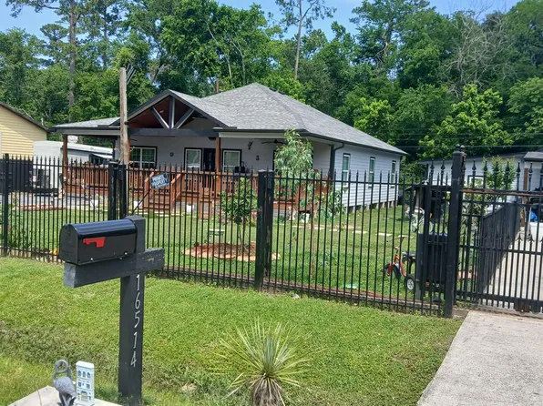 16514 Green Manor Dr, Humble, TX 77396