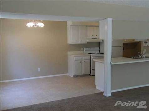5th image of 3314 Kingswood Ct #7E