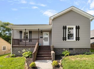 825 Hamilton St, Johnson City, TN 37604