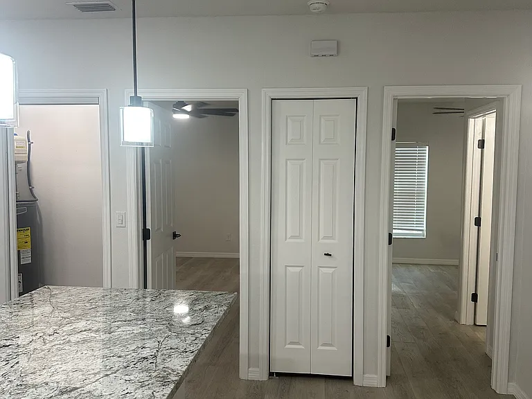 1710 W North B St #2 — Photo 9