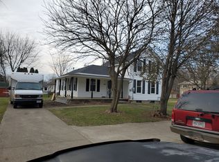 505 N Main St, Wellington, OH