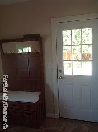 Entry way through backyard