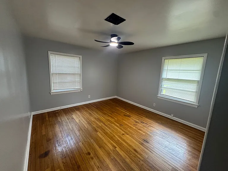 963 Green Ridge Rd — Photo 13