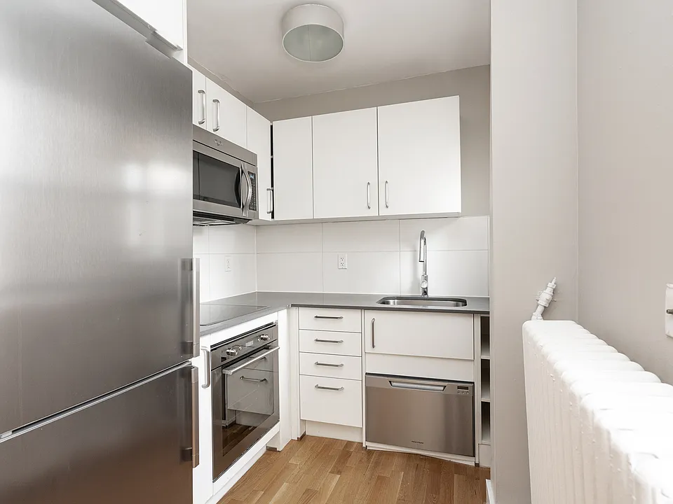 50 Gloucester St #50038A-304