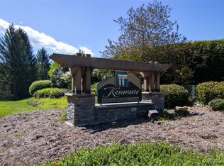 607 Overlook Dr #1, Flat Rock, NC 28731