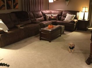 3 Orange Tree Ct, Manorville, NY 11949
