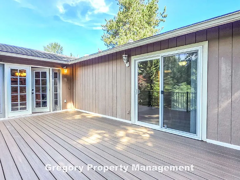 622 204th St SE — Photo 21