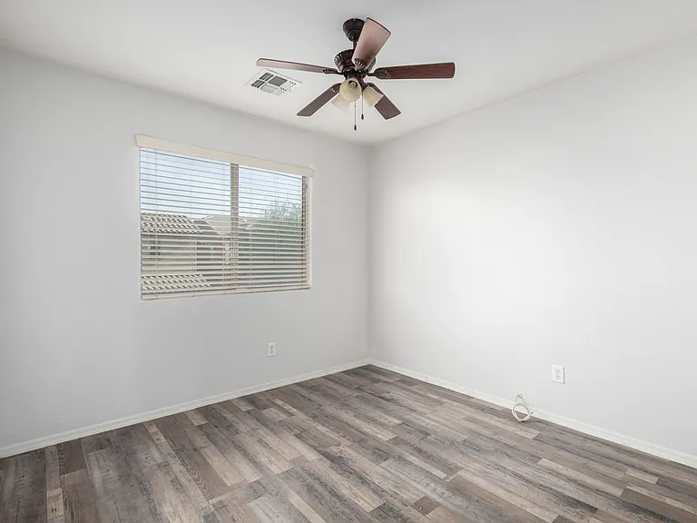 15309 N 146th Ave — Photo 32