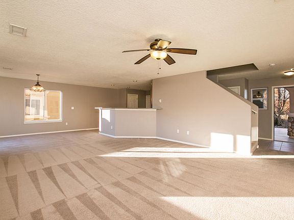 1030 Spring Valley (003)