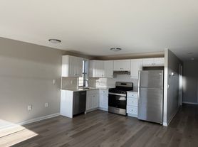 55 Fremont St, Winthrop, MA