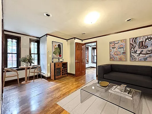 Rented by Pear NYC LLC | media 2