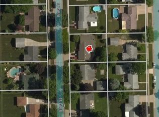 11651 Ernst St, Taylor, MI