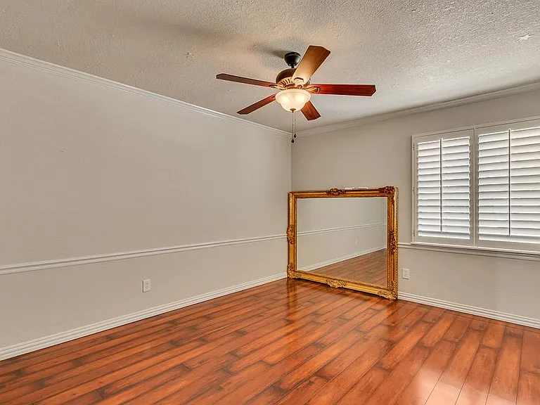 1209 Wind Ridge Dr — Photo 12