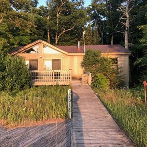 37018 Allens Lakeview Rd, Beaver Island, MI, 49782