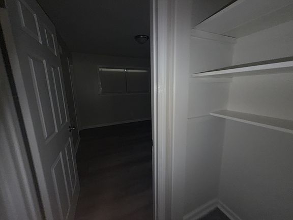 3rd image of 3329 Denver St