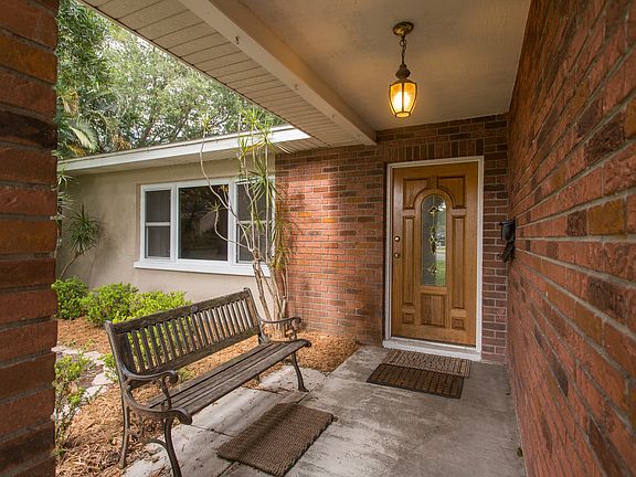 4th image of 6072 18th St S