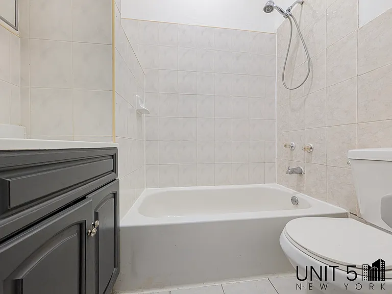 232 Covert St #2 — Photo 18