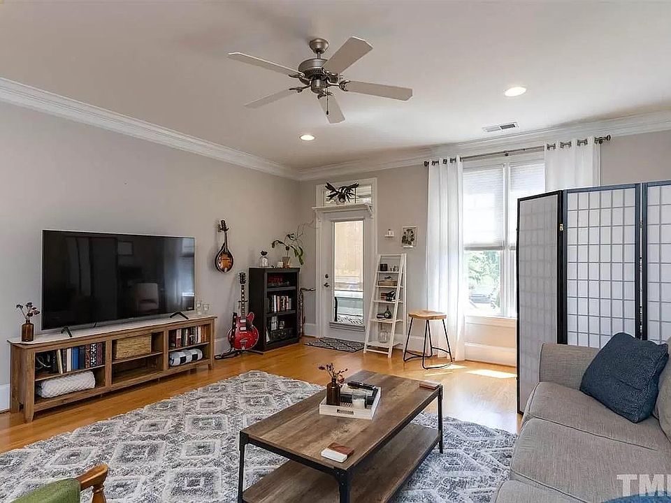 1st image of 401 Finsbury St APT 101