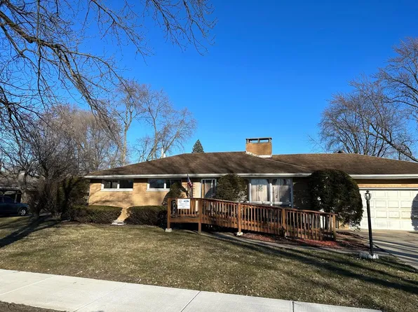 743 N Jay St, Griffith, IN 46319