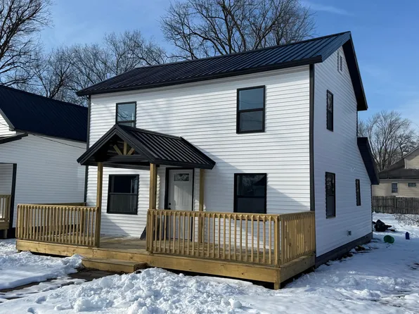 207 W Railroad St, Dowagiac, MI 49047