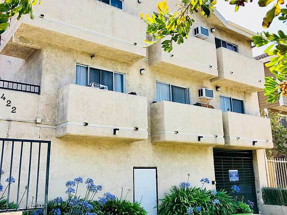 2nd image of 422 N Oxford Ave APT 8