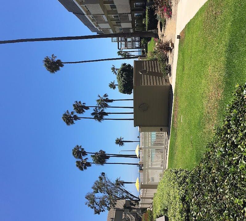 1st image of 311 E Surfside Dr