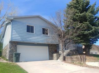 805 Lafayette Dr, Gillette, WY 82716
