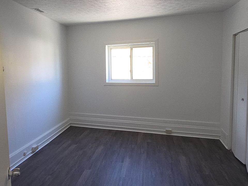 1st image of 3229 W 73rd St APT 4